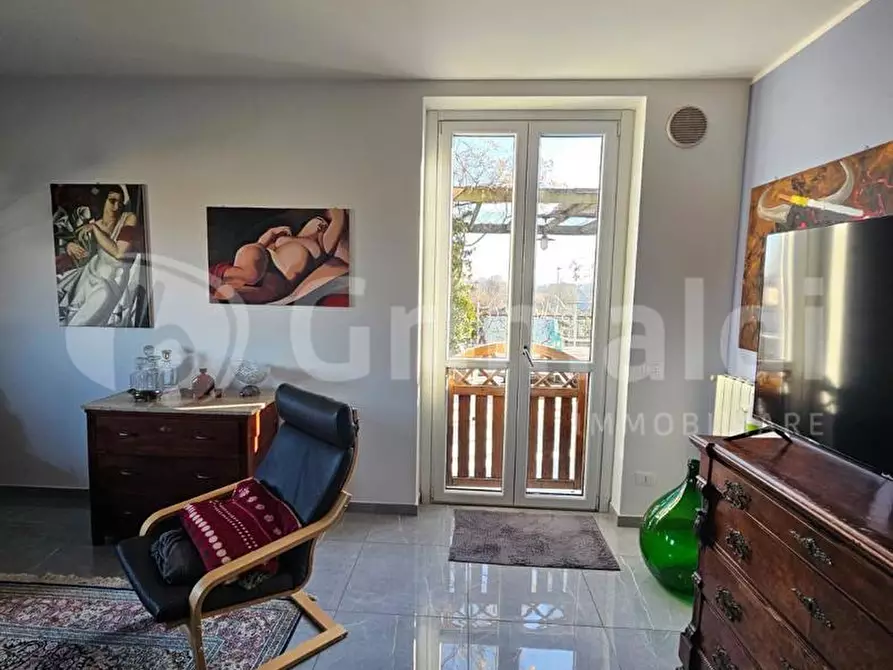 Immagine 8 di Appartamento in vendita  in Via GIUSEPPE UNGARETTI, NCS a Inverno E Monteleone