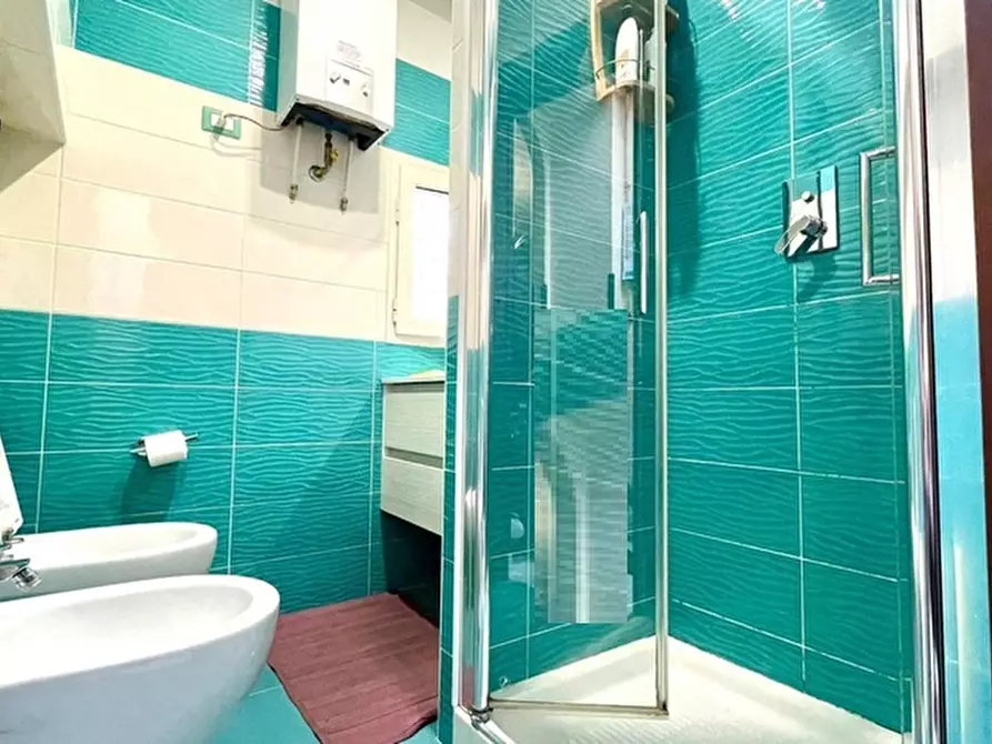 Immagine 8 di Appartamento in vendita  in Via Annibale de Gasperis a Napoli