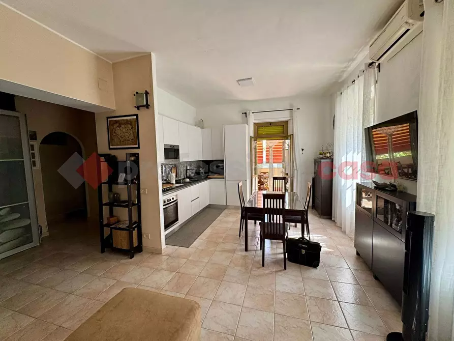 Immagine 1 di Appartamento in vendita  in Via Andrea Barbazza, 65 a Roma