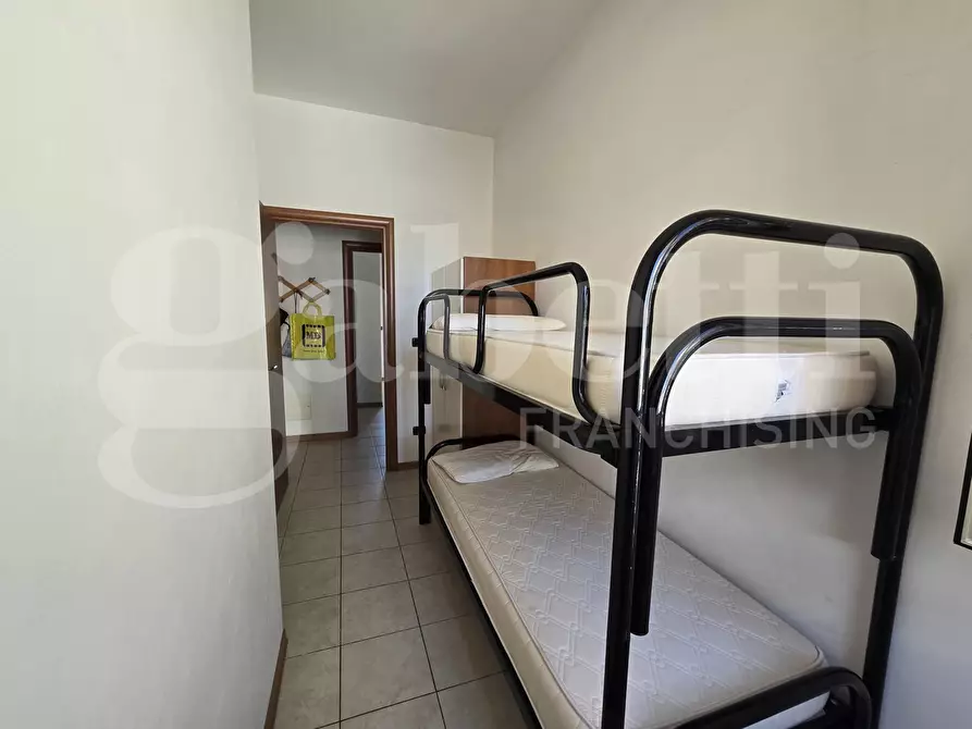 Immagine 7 di Appartamento in vendita  in Via Edmondo de Amicis, 14-16 a Tortoreto