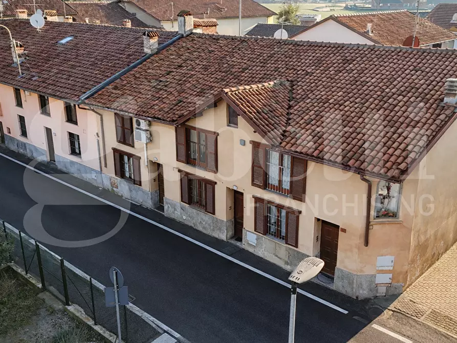 Immagine 1 di Casa indipendente in vendita  in Strada Tagliaferro, 115 a Moncalieri