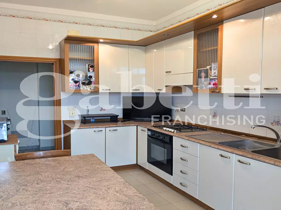 Immagine 6 di Appartamento in vendita  in Via Cesare Oddone a Foggia