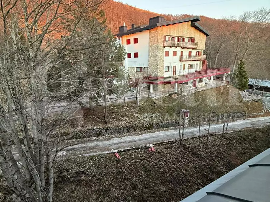 Immagine 8 di Appartamento in vendita  in Via PAZZALE PIAN DE VALLI, snc a Rieti