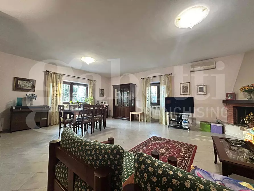 Immagine 13 di Villa in vendita  in Via moschiano, 144 a Roma