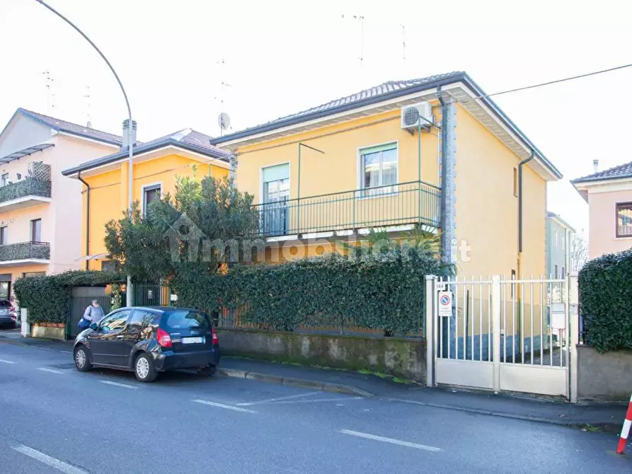 Immagine 1 di Appartamento in vendita  in Via Cavour, 146 a Senago