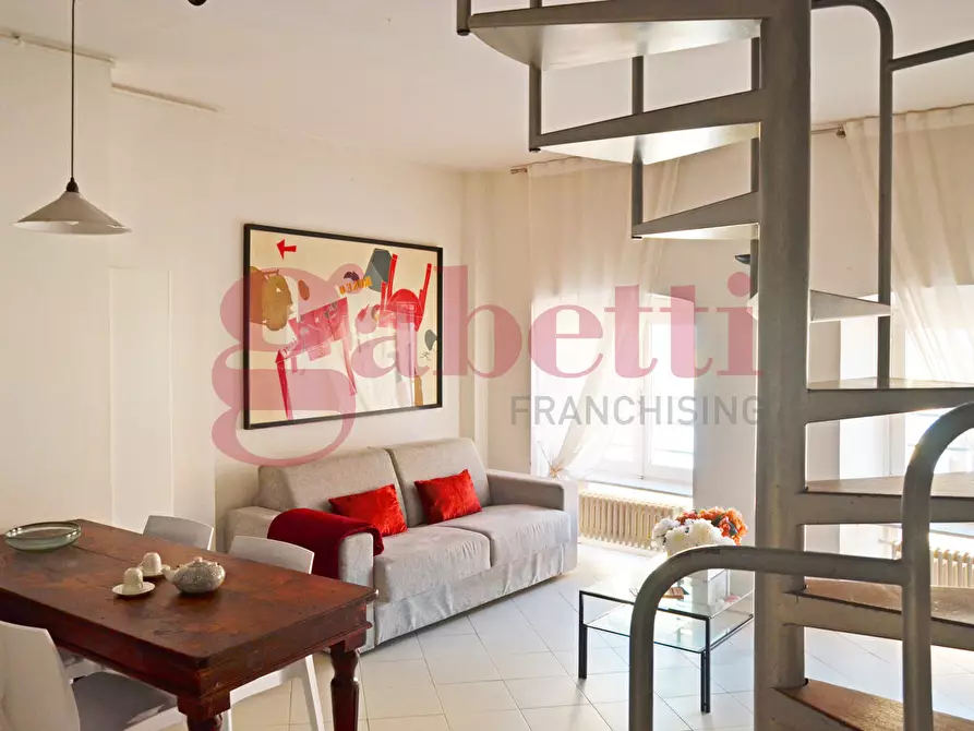 Immagine 1 di Appartamento in vendita  in Via Moroni, 13 a Bergamo