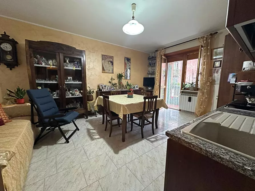 Immagine 3 di Appartamento in vendita  in Via Wuillermin a Torino
