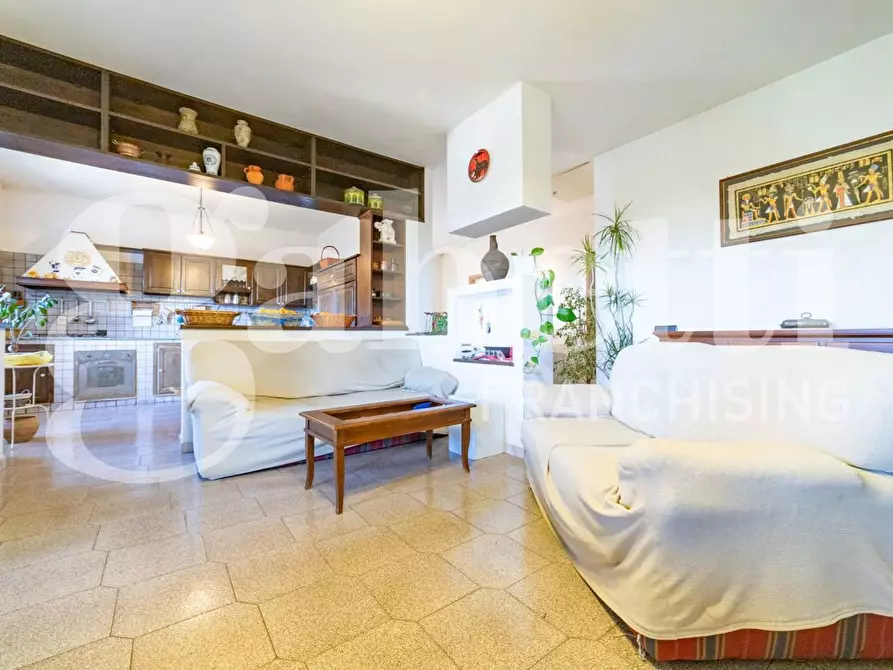Immagine 5 di Villa in vendita  in Via Colle Della Noce, 7 a Velletri