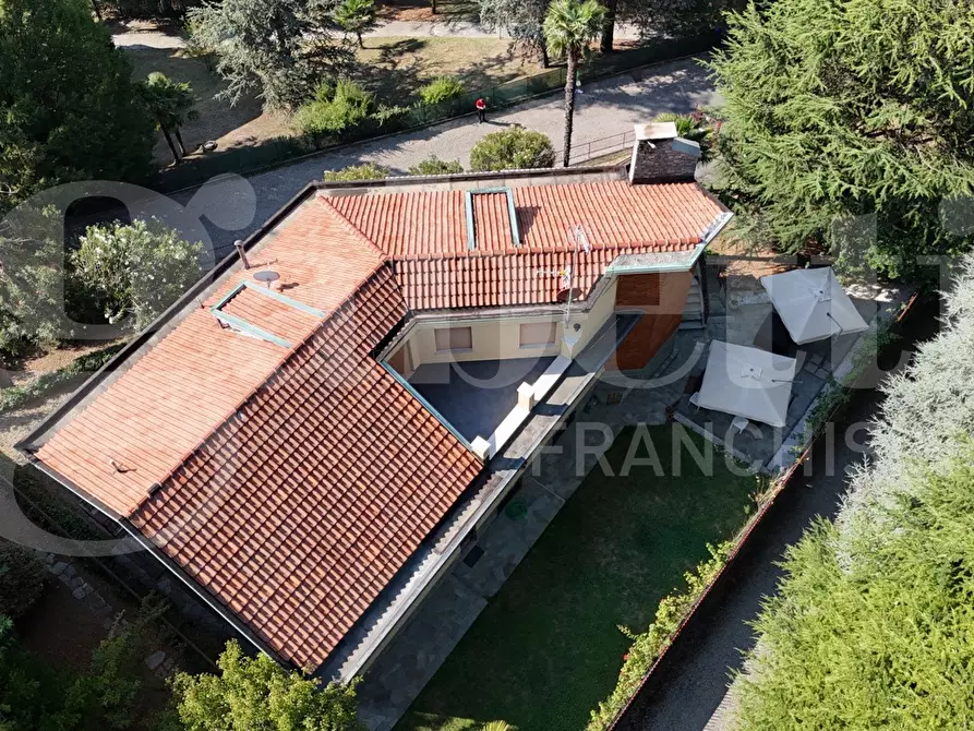 Immagine 6 di Casa bifamiliare in vendita  in Via STRADA MADDALENA, 102 a Moncalieri