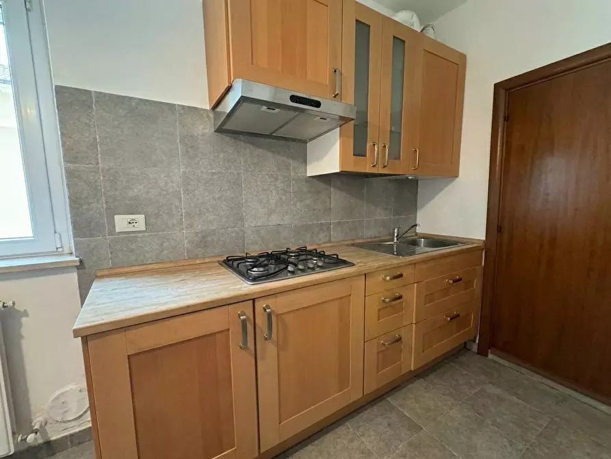 Immagine 7 di Appartamento in vendita  in Via Frazione Varano, 2 a Ancona