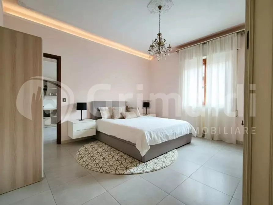 Immagine 18 di Appartamento in vendita  in Viale XX SETTEMBRE, 74 a Carrara