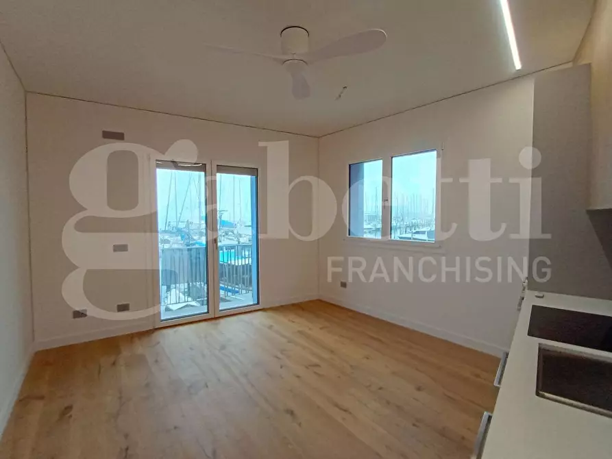 Immagine 1 di Appartamento in vendita  in Via SOTTOMARINA- FONDAMENTA LUNGOLAGUNA, 00 a Chioggia