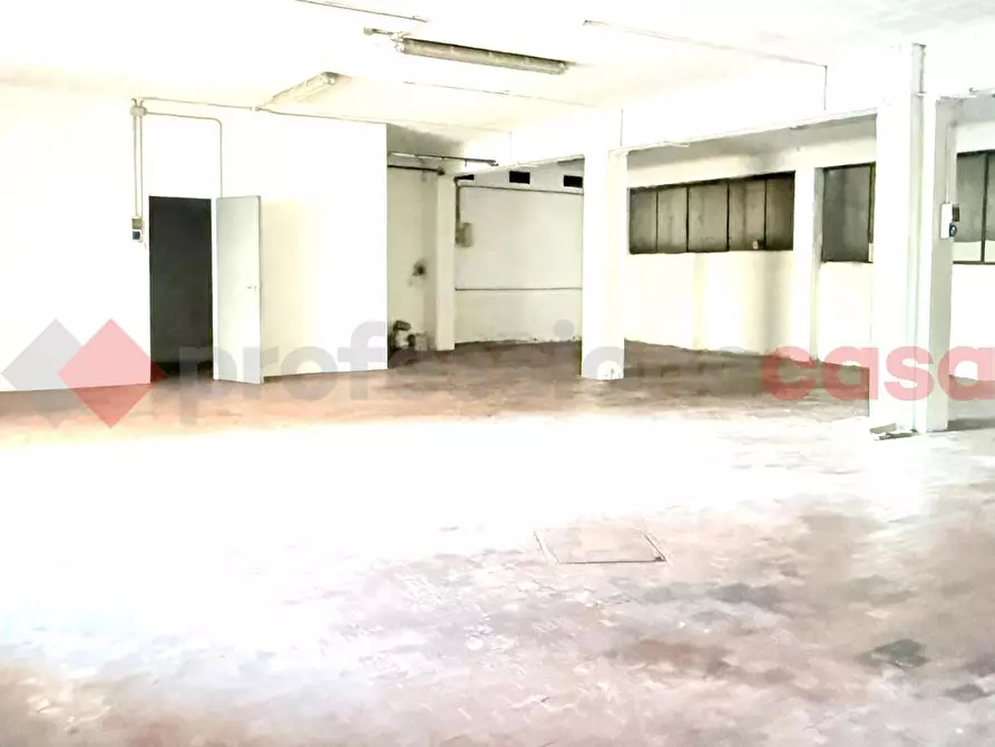 Immagine 9 di Magazzino in vendita  in Via Enrico Mattei, 22 a Bologna