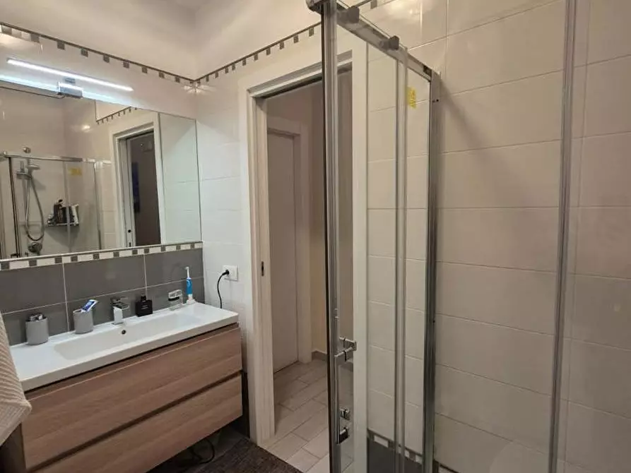 Immagine 38 di Multiproprietà in vendita  in Via Gambardella, 39/c a Torre Annunziata