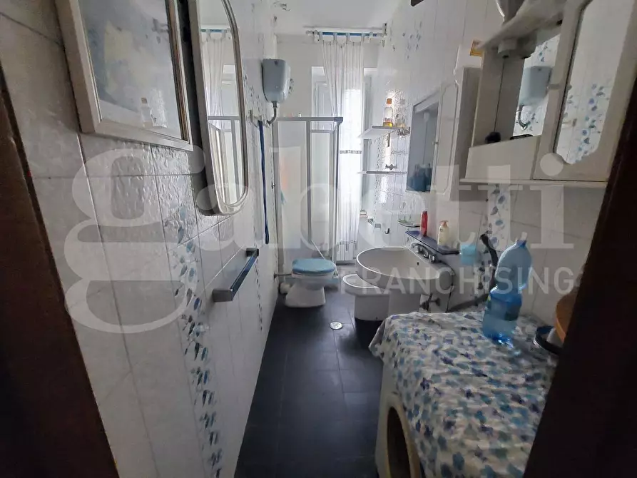 Immagine 9 di Appartamento in vendita  in Via DELLA STAZIONE, 87 a Catanzaro