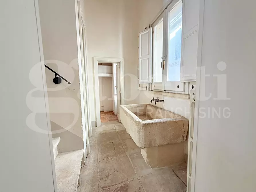Immagine 30 di Appartamento in vendita  in Via Umberto I a Lecce