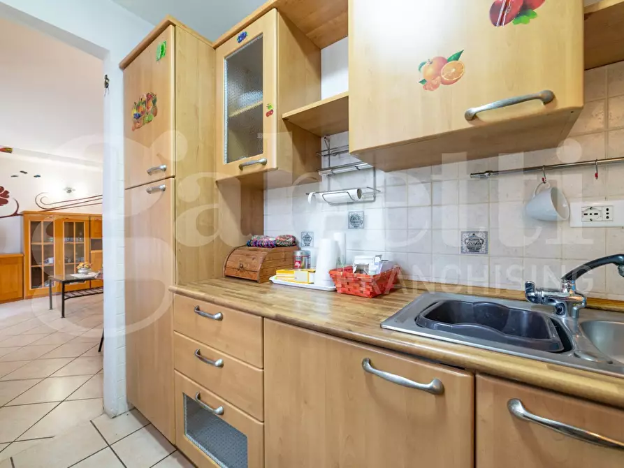 Immagine 44 di Casa trifamiliare in vendita  in Via delle Nazioni Unite, 41 a Artena