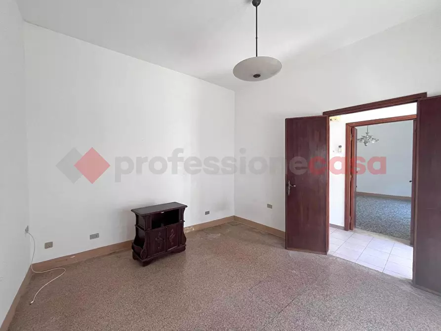 Immagine 4 di Casa indipendente in vendita  in Via Toti a Poggiardo