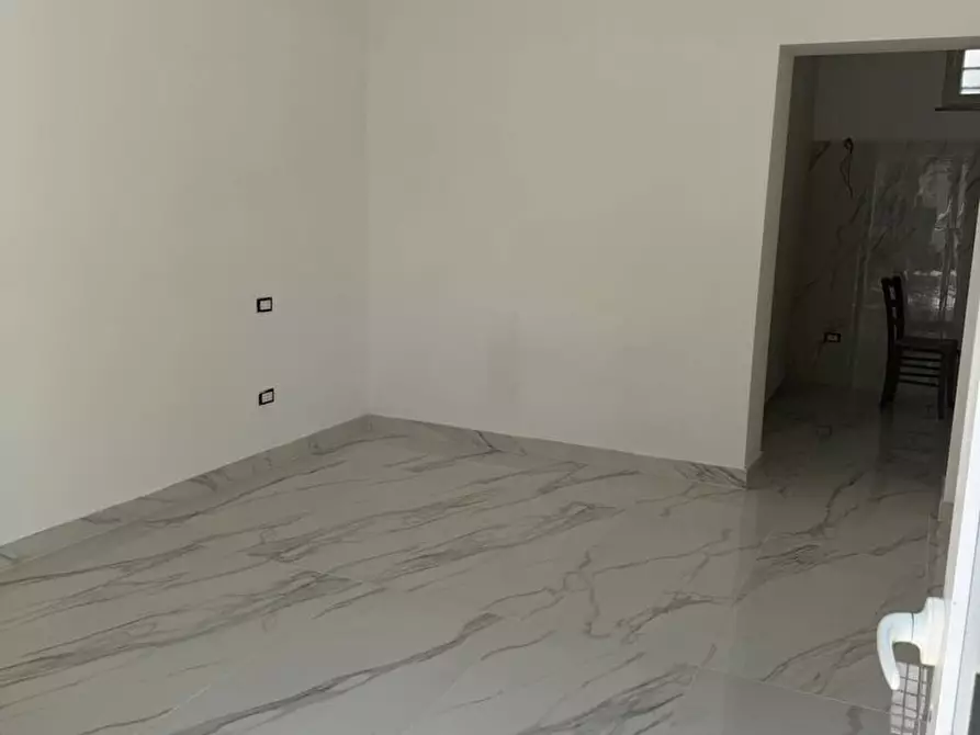 Immagine 9 di Ufficio in affitto  in Via Nazionale, 999 a Torre Del Greco