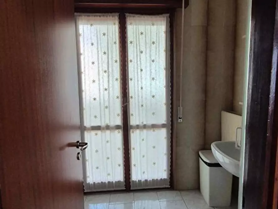 Immagine 25 di Appartamento in vendita  in Via Carminiello, 21 a Torre Annunziata