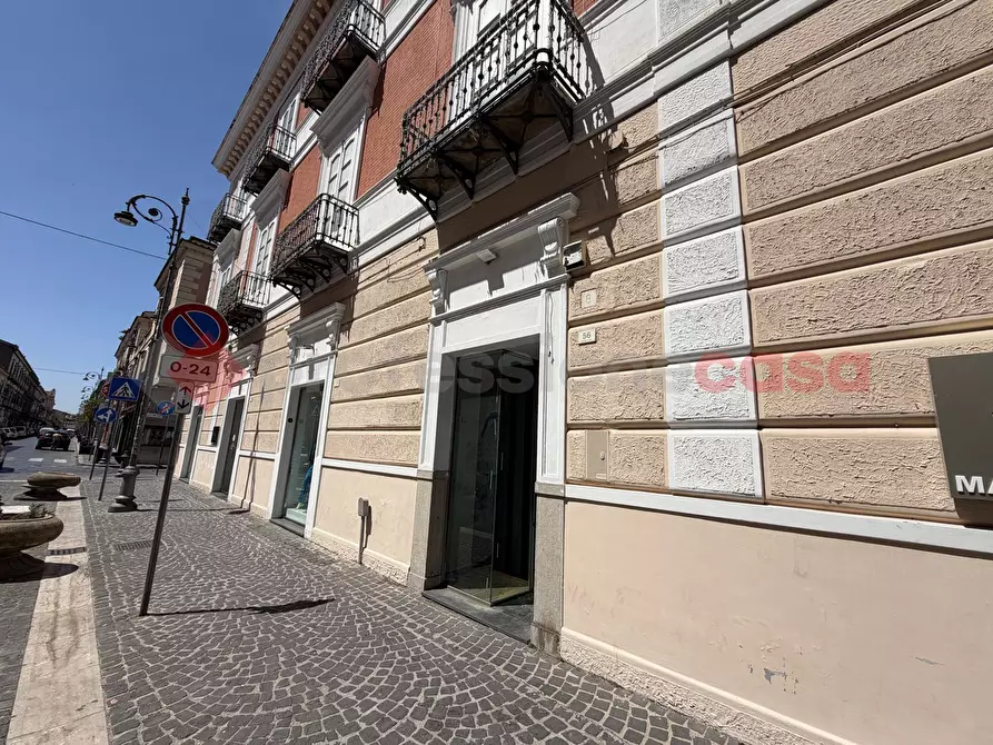 Immagine 3 di Negozio in affitto  in Corso De Carolis, snc a Santa Maria Capua Vetere