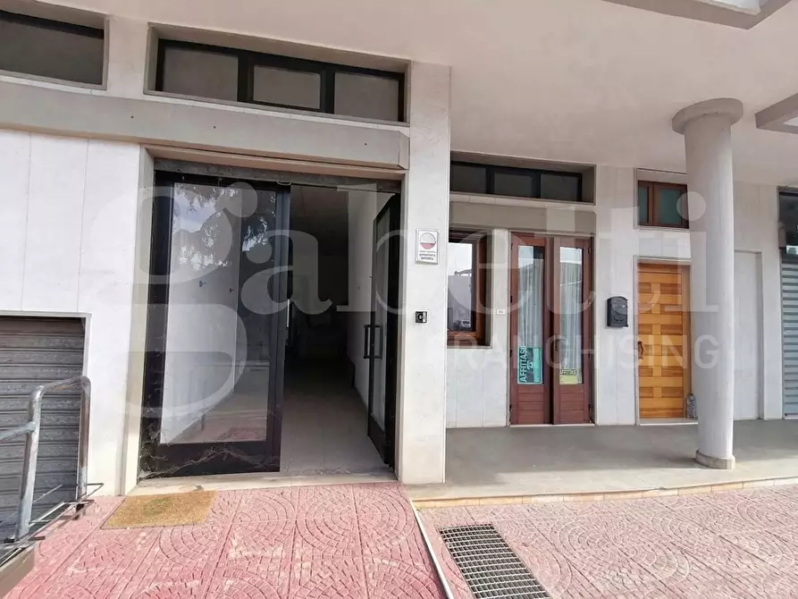 Immagine 2 di Ufficio in affitto  in Corso umberto I, 37 a Carovigno