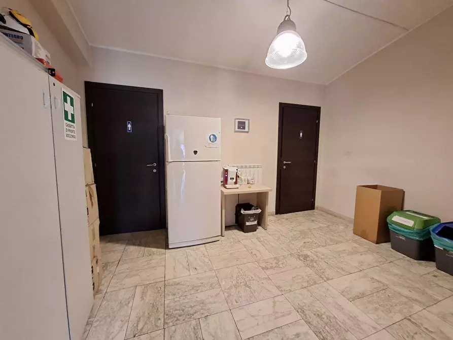 Immagine 9 di Ufficio in affitto  in Via Carlo Cattaneo, 86 a Sora