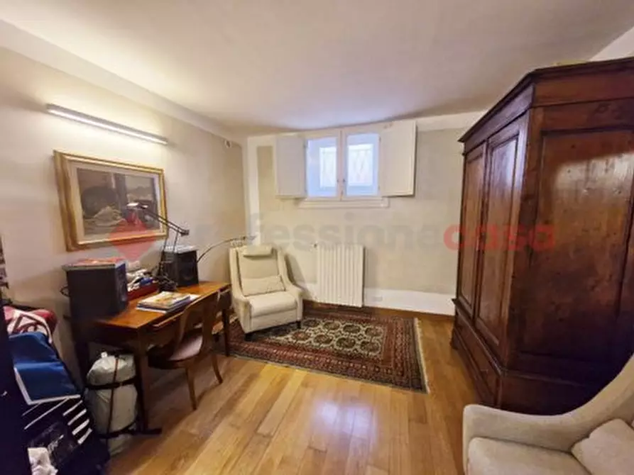 Immagine 37 di Appartamento in vendita  in Via MAMELI, 14 a Firenze