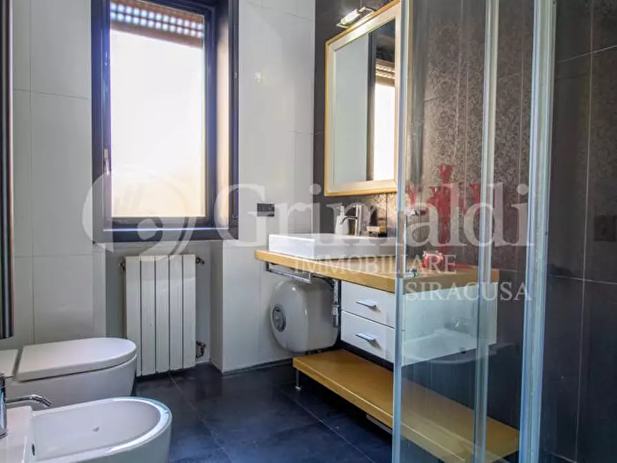 Immagine 9 di Appartamento in vendita  in Viale Scala Greca, 371 a Siracusa