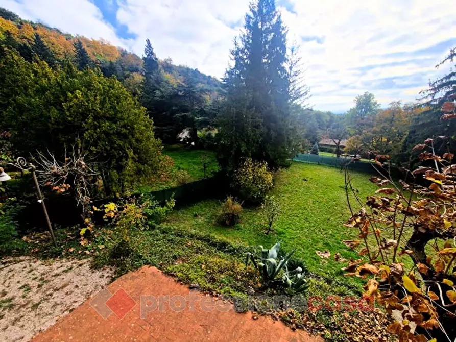 Immagine 16 di Villa in vendita  in Strada Dei Conservoni a Perugia