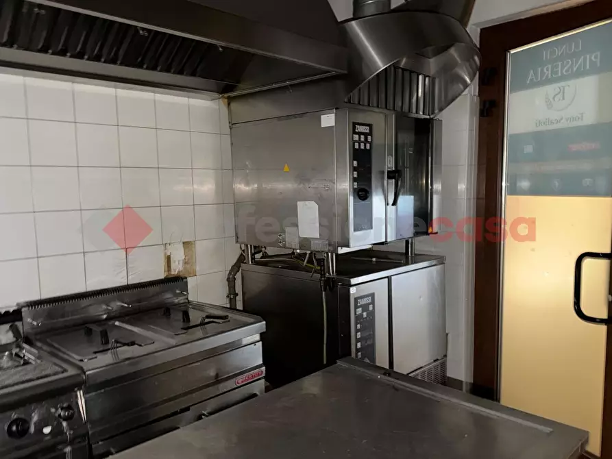 Immagine 13 di Negozio in affitto  in Via Casilina km 63.400, snc a Anagni