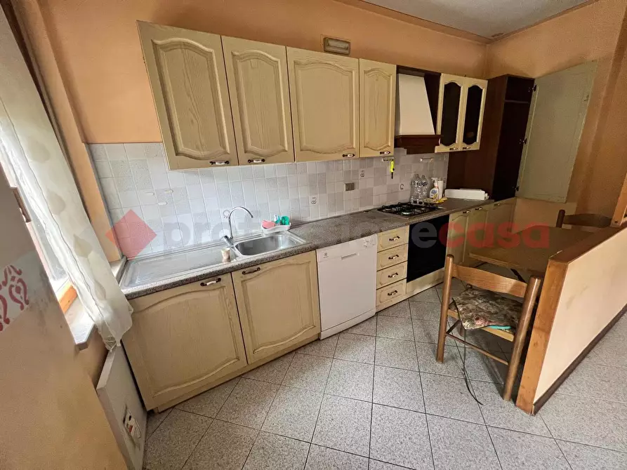 Immagine 5 di Appartamento in vendita  in Via san venanzo a Spoleto