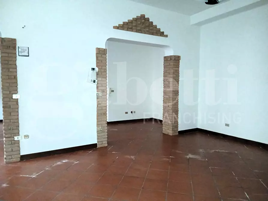 Immagine 3 di Ufficio in affitto  in Corso Guercino, 74 a Cento