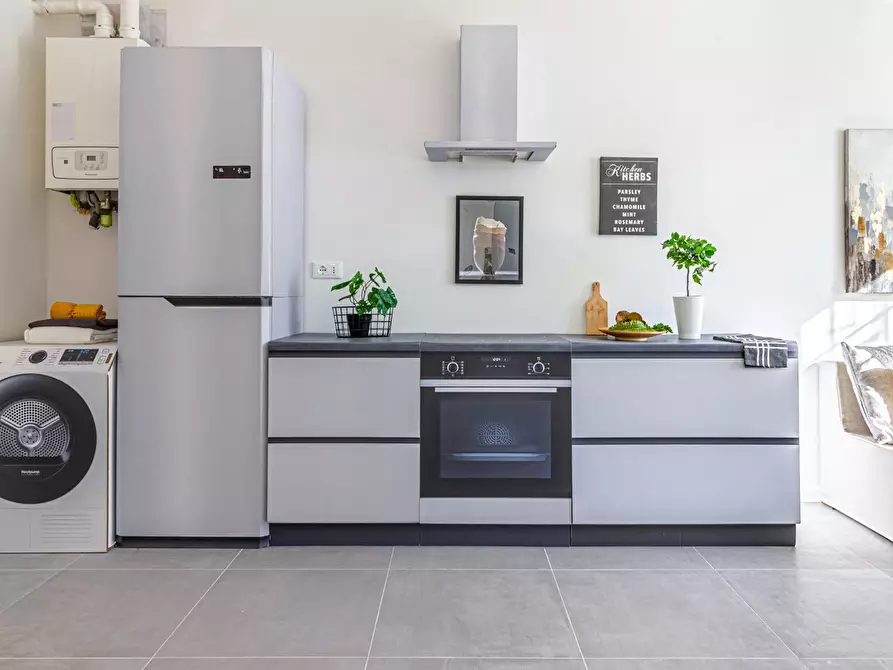 Immagine 8 di Appartamento in vendita  in Via dell'Uccellino, 2 a Bologna