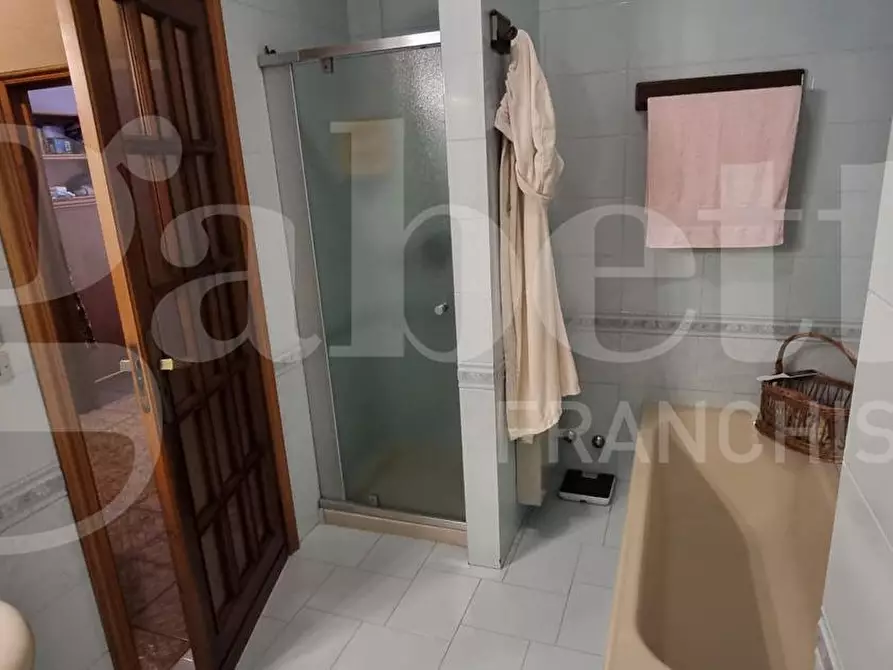 Immagine 20 di Appartamento in vendita  in Via R. SCHUMAN a Bari