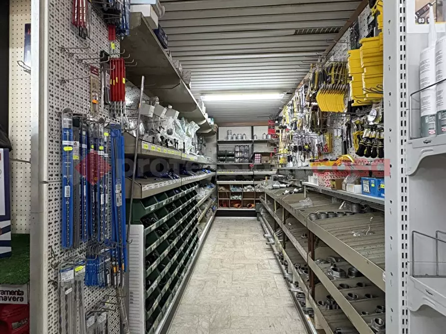 Immagine 20 di Attività commerciale in vendita  in Via TERRACINA, 52 a San Felice Circeo
