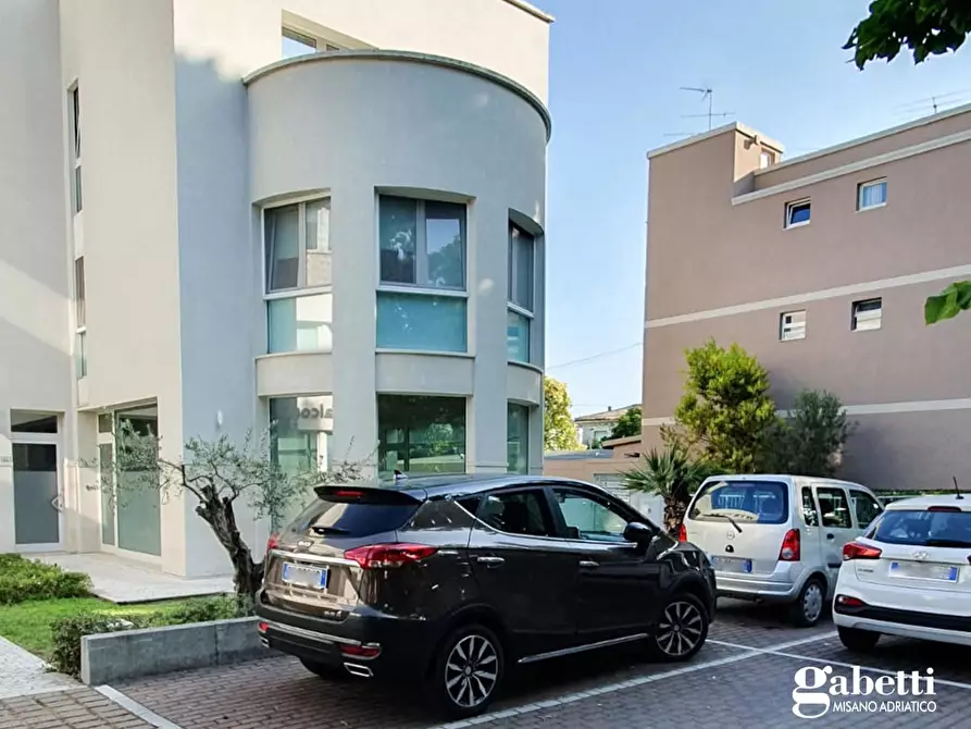 Immagine 4 di Negozio in vendita  in Via Roma, snc a San Giovanni In Marignano