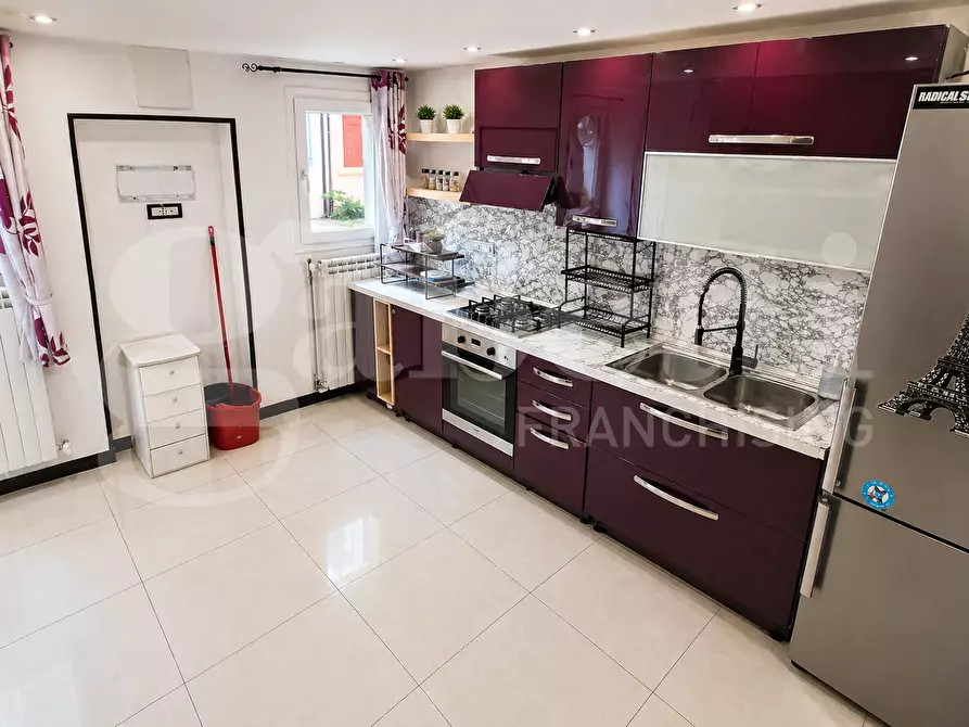 Immagine 3 di Casa indipendente in vendita  in Via CHIOGGIA - CALLE MANZONI, 00 a Chioggia