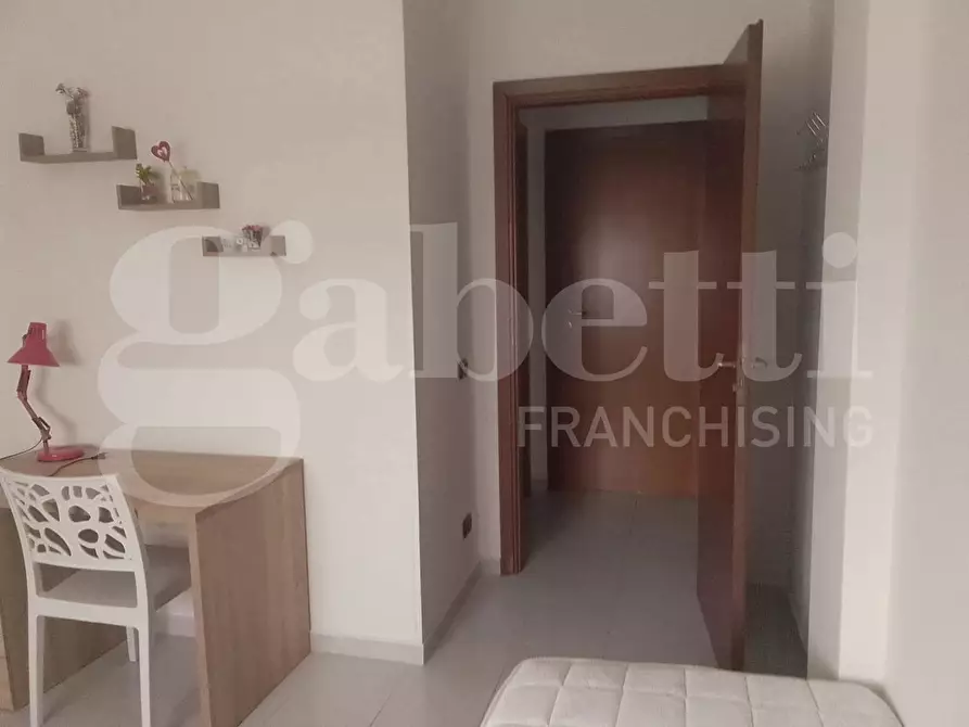 Immagine 16 di Appartamento in vendita  in Piazza SANDRO PERTINI, 7 a Taranto