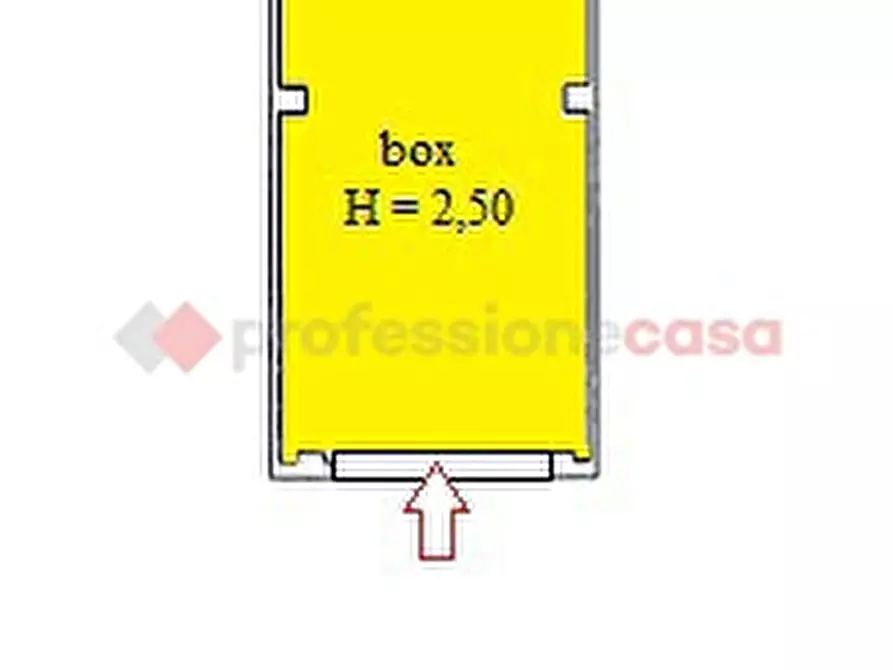 Immagine 5 di Box auto in vendita  in Via generale cadorna a Poggiardo