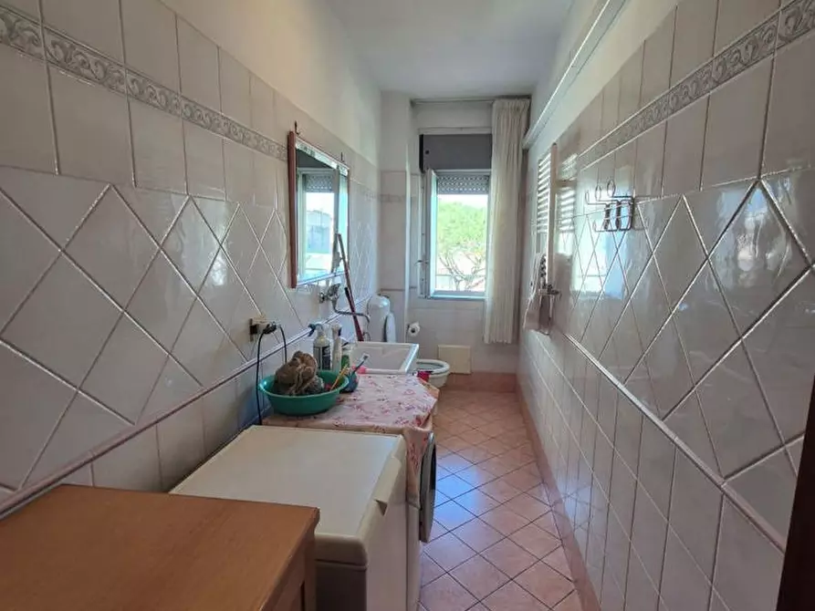 Immagine 30 di Appartamento in vendita  in Via Roma, 9 a Torre Annunziata