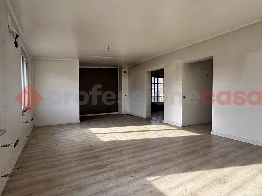 Immagine 33 di Villa in vendita  in Via Villini, 21 a Alatri