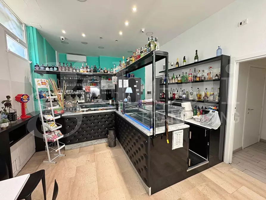 Immagine 3 di Bar / Ristorante in vendita  in Viale Gramsci a Grugliasco