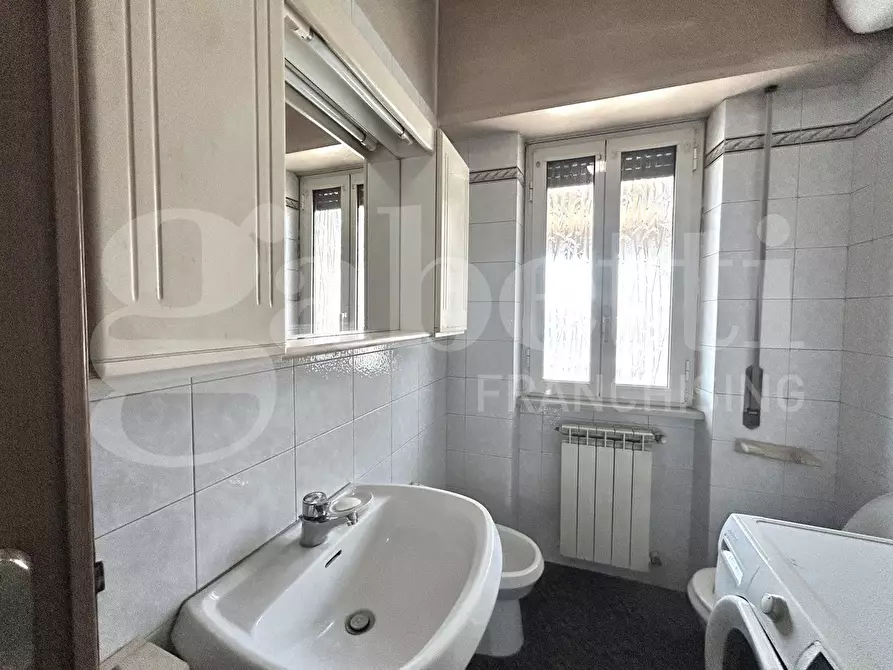 Immagine 33 di Appartamento in vendita  in Via Civitacampomarano, 68 a Roma