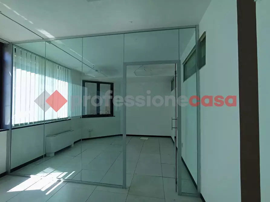 Immagine 3 di Ufficio in affitto  in Via Trento a Spoleto