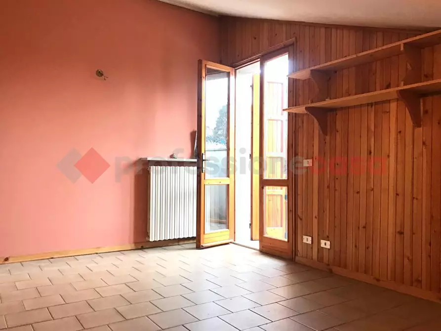 Immagine 7 di Villa in vendita  in Via Per Scandiano a Scandiano