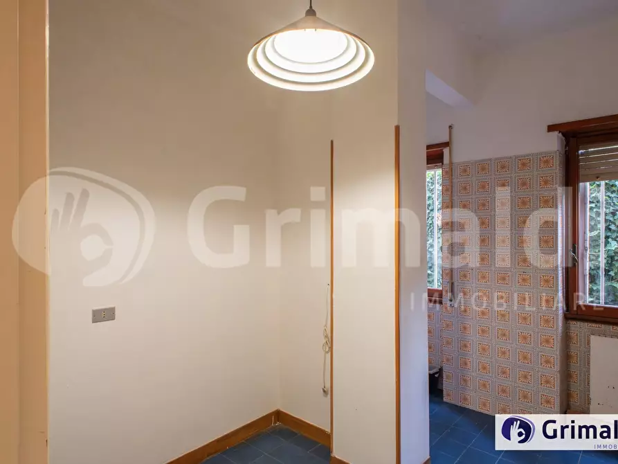 Immagine 10 di Appartamento in vendita  in Via del Serafico a Roma