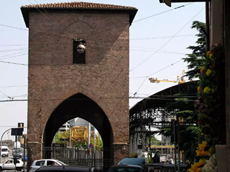 Immagine 2 di Box auto in vendita  in Piazza Mascarella, 7 a Bologna