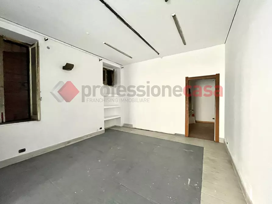 Immagine 6 di Negozio in vendita  in Via vincenzo gioberti, 1 - 3- 5 a Siracusa