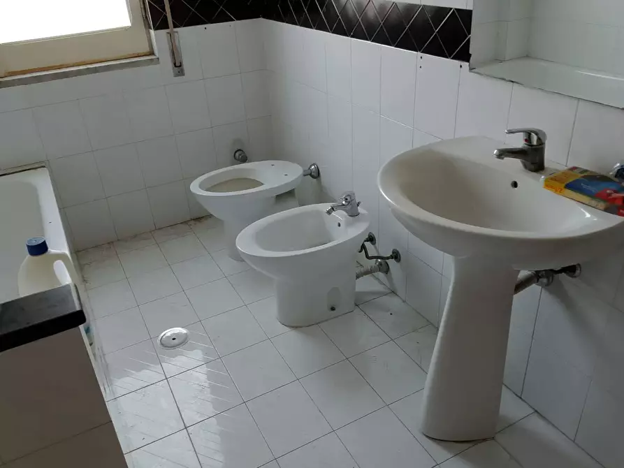 Immagine 14 di Casa indipendente in vendita  in Via Trento a Mondragone